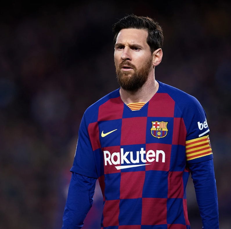 Barcelone a commenté la photo de Messi avec Yamal, un an, en 2008